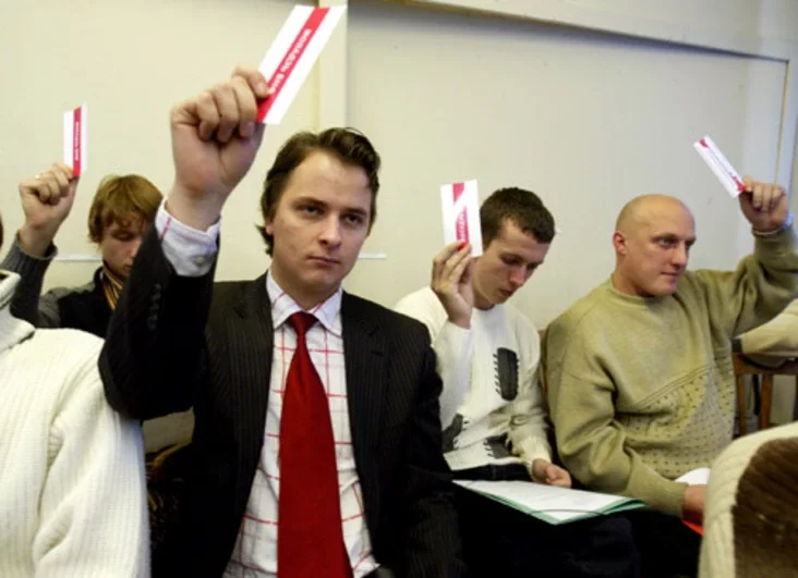 Photo by Julia Darashkevich