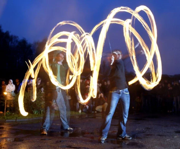 Fire show. Photo by Julia Darashkevich