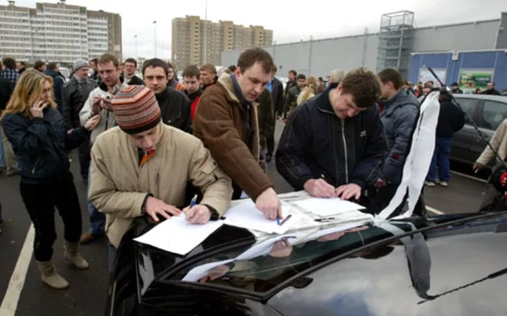 Photo by Julia Darashkevich