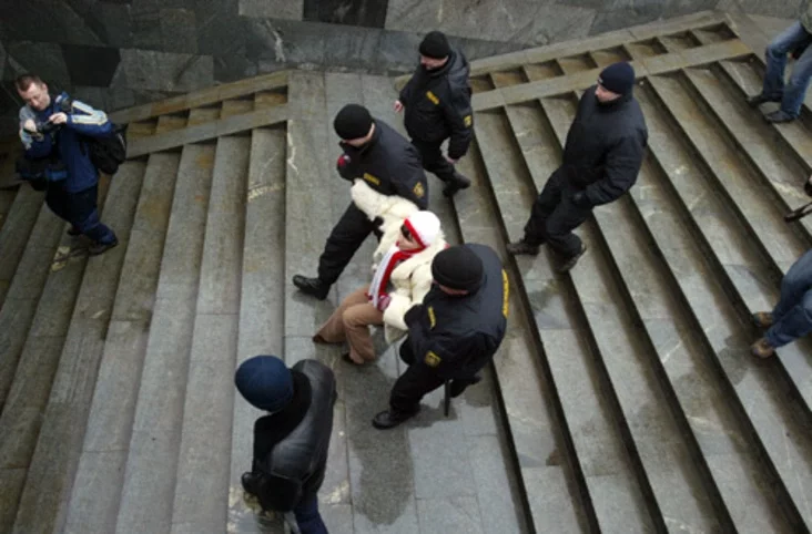 Photo by Julia Darashkevich