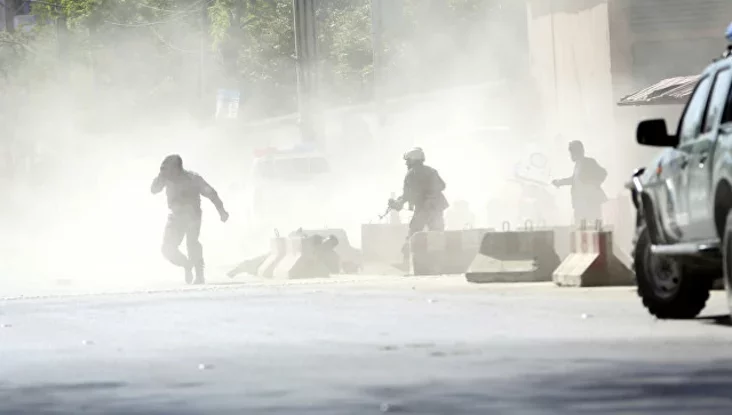 Afhanskije siły biezopasnosti na miestie vzryva v Kabule. 30 apriela 2018