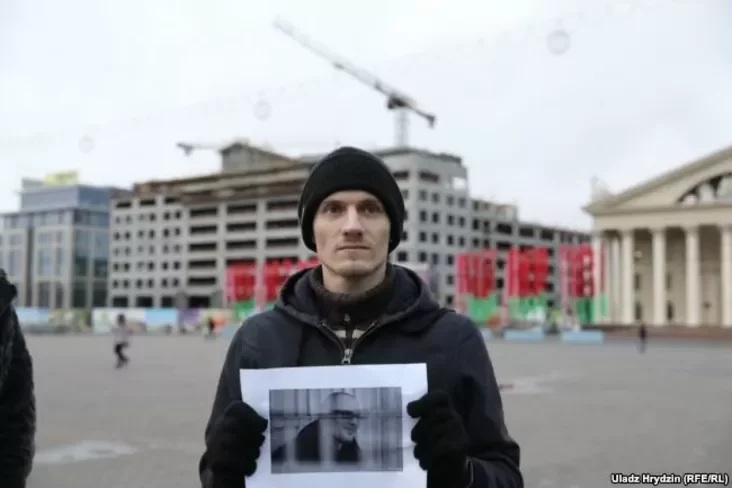 На акцыю прыйшоў былы палітвязень Мікола Дзядок