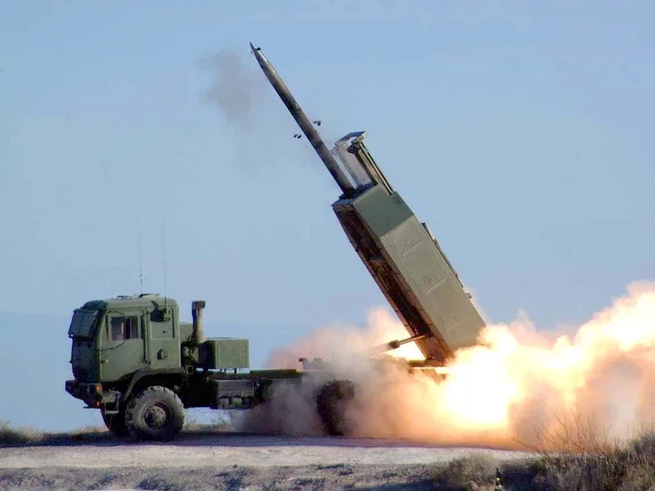 A M142 HIMARS