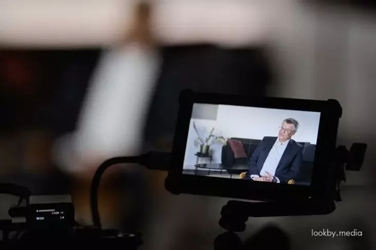 Viktor Babariko vo vriemia intierv́ju «Zierkału». Bierlin, Hiermanija, 17 fievrala 2026 hoda. Foto: lookby.media