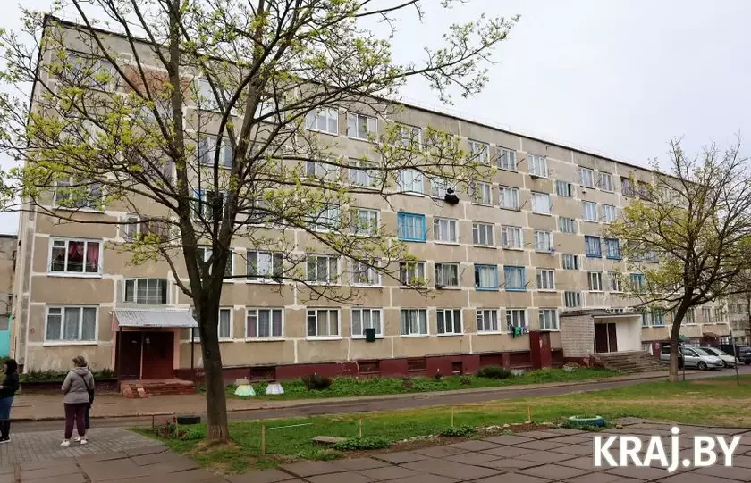 Здание общежития, из окна которого выпала двухлетняя девочка. Фото: kraj.by
