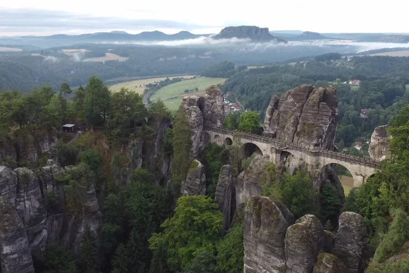 Saxon Switzerland National Park Национальный парк "Саксонская Швейцария" Нацыянальны парк "Саксонская Швейцарыя"