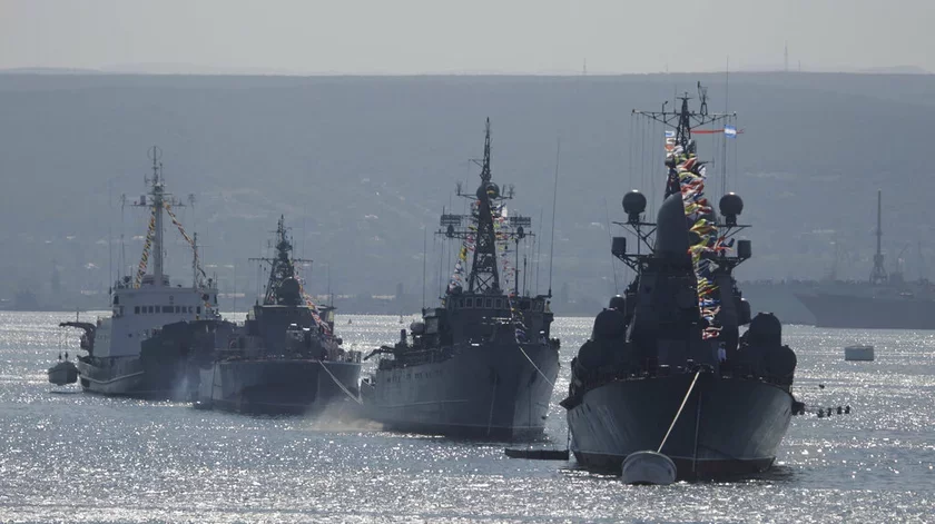 Чарнаморскі флот Расіі ў Севестопалі Russian Black Sea Fleet of Sevastopol Черноморский флот России в Севастополе