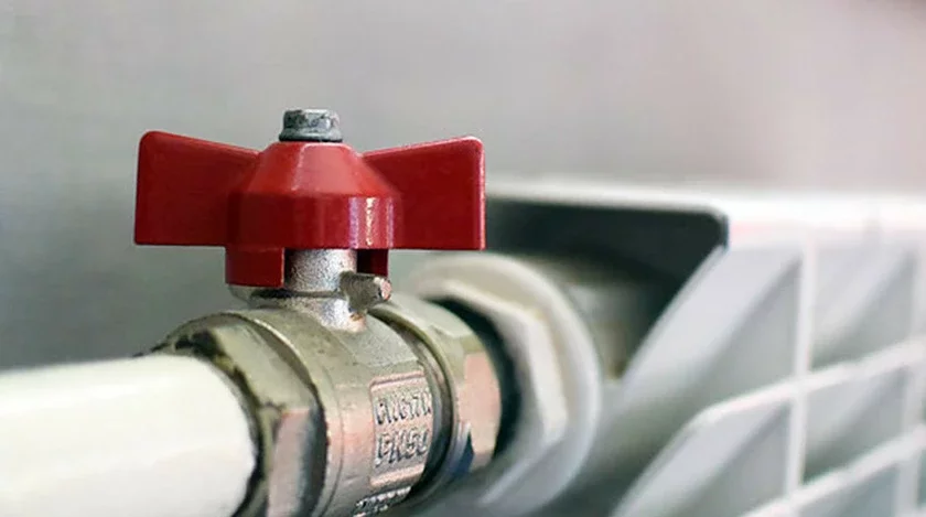 Repair work on a burst heat main